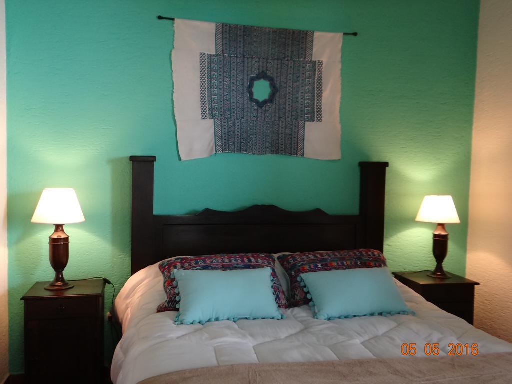 Casa Naranjo Bed & Breakfast Antigua Exterior photo
